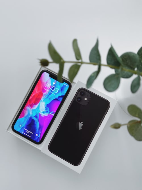 how to close apps on iPhone 11